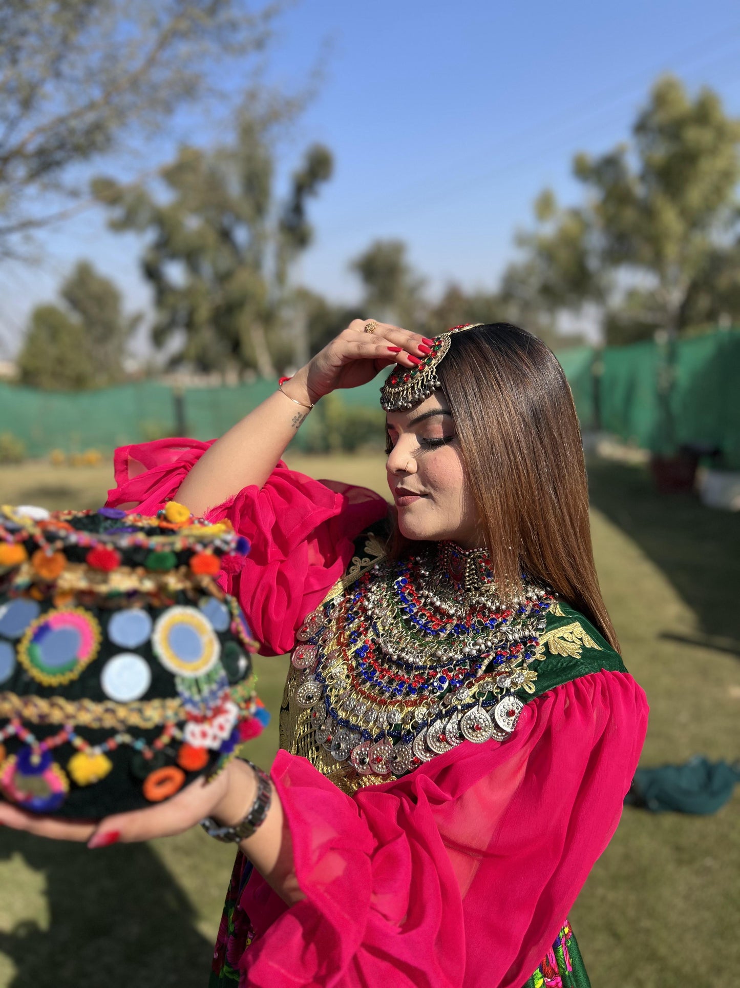 Gulkaar || گلکار