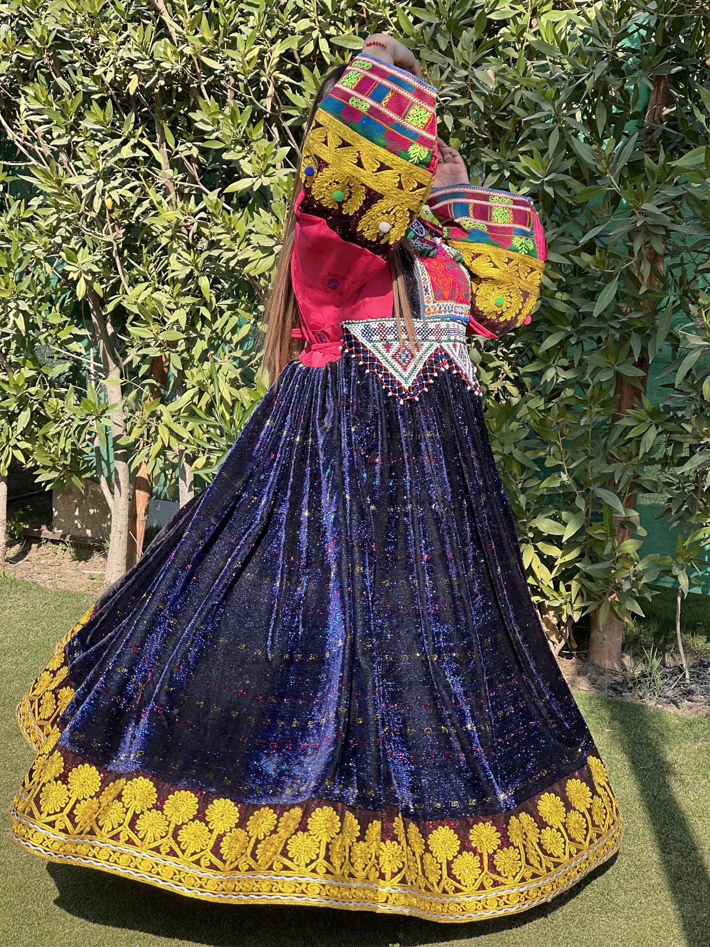 Zarshaana || زرشانه
