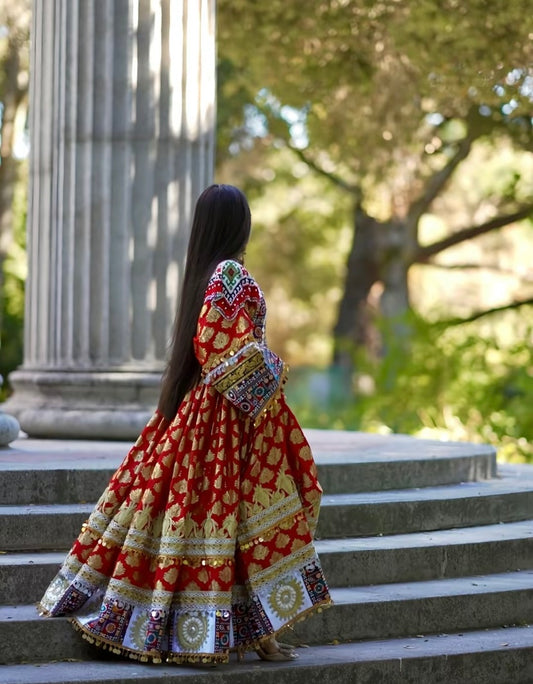 Laal-i-Zari || لالِ زرِی