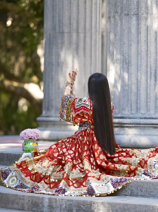 Laal-i-Zari || لالِ زرِی