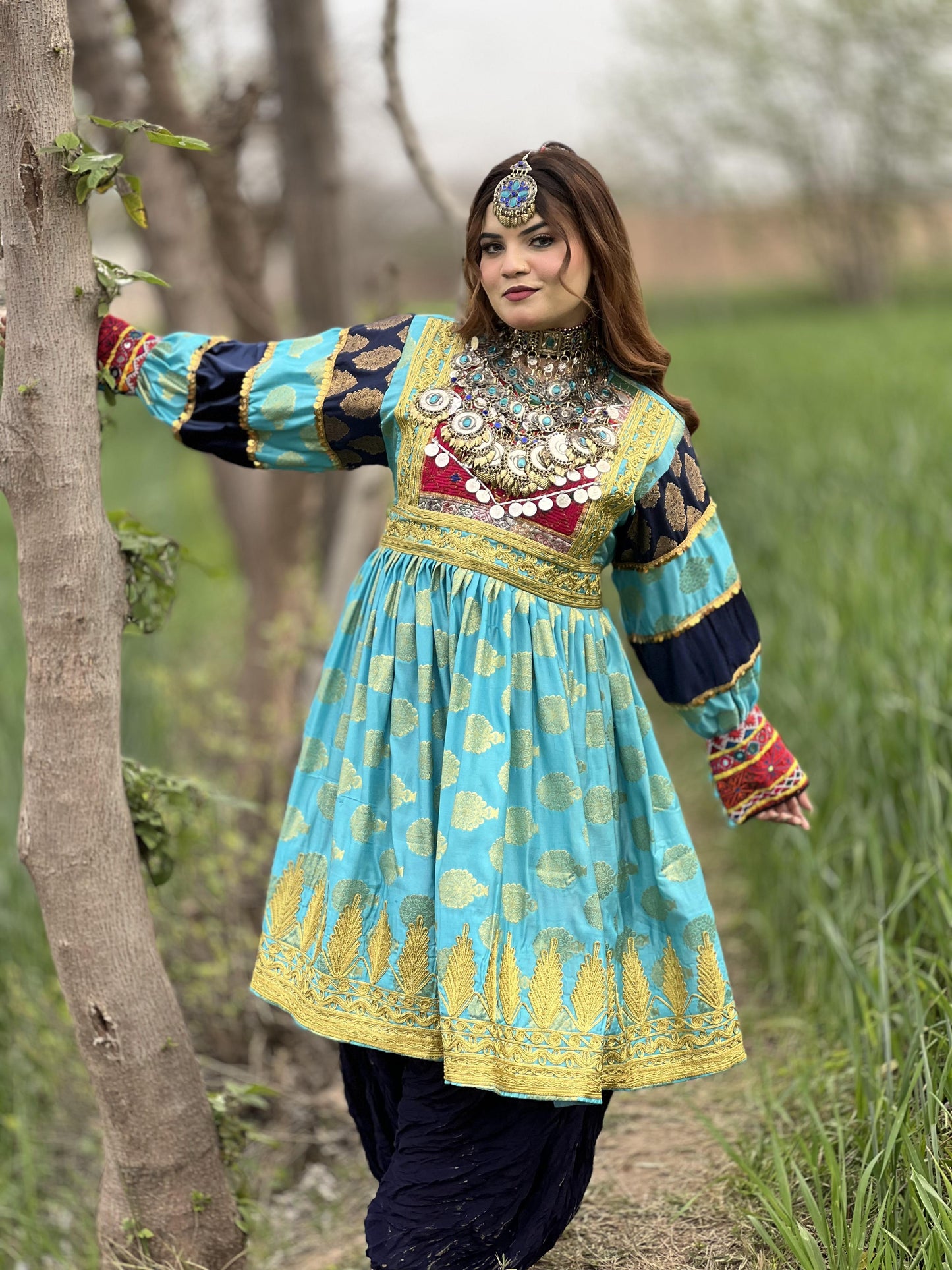Asmani Nazneen || آسمانی نازنین